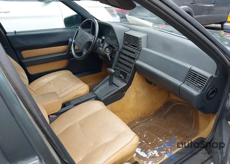 1991 Alfa Romeo 164 L z USA, uszkodzony, nr VIN ZAREA43L7M6179954